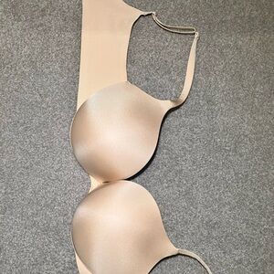 SKIMS Light Beige Bra